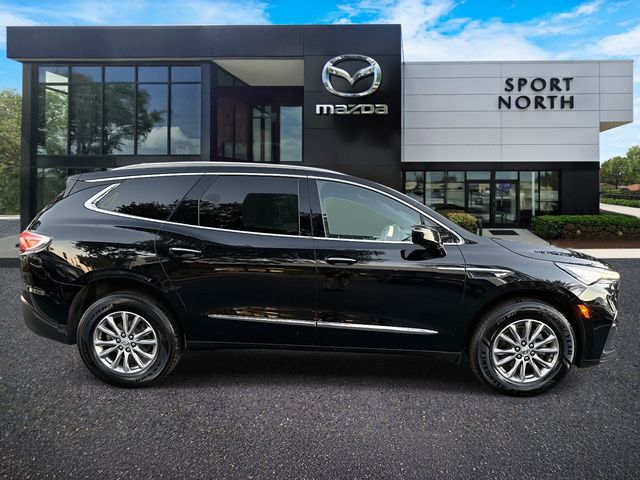 2024 Buick Enclave Premium photo 2