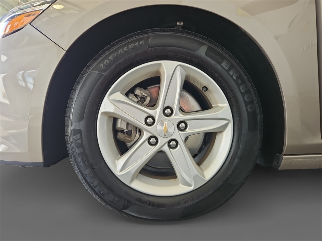 2023 Chevrolet Malibu 1LT photo 14