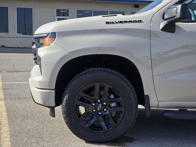 2026 Chevrolet Silverado 1500 Custom photo 4