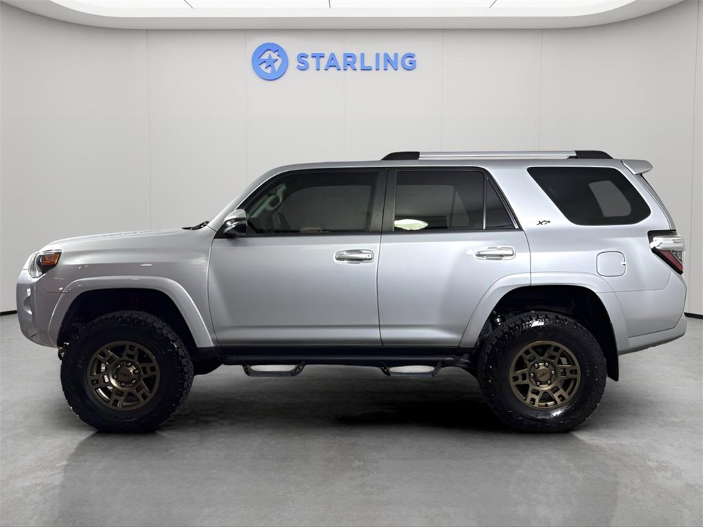 2022 Toyota 4Runner SR5 Premium photo 3