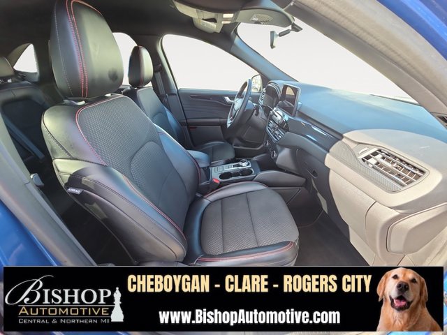2023 Ford Escape ST-Line photo 21