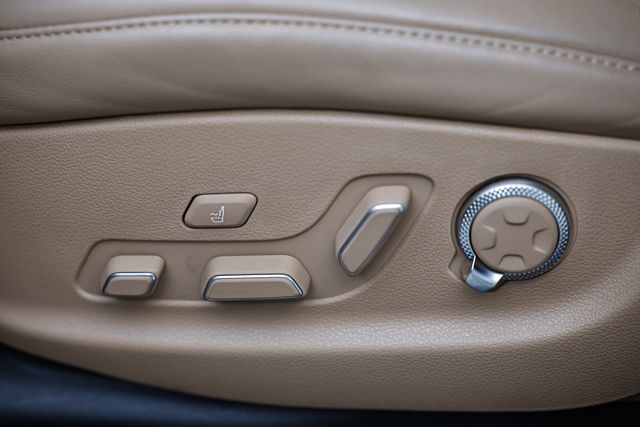 2024 Genesis GV80 3.5T Advanced photo 19
