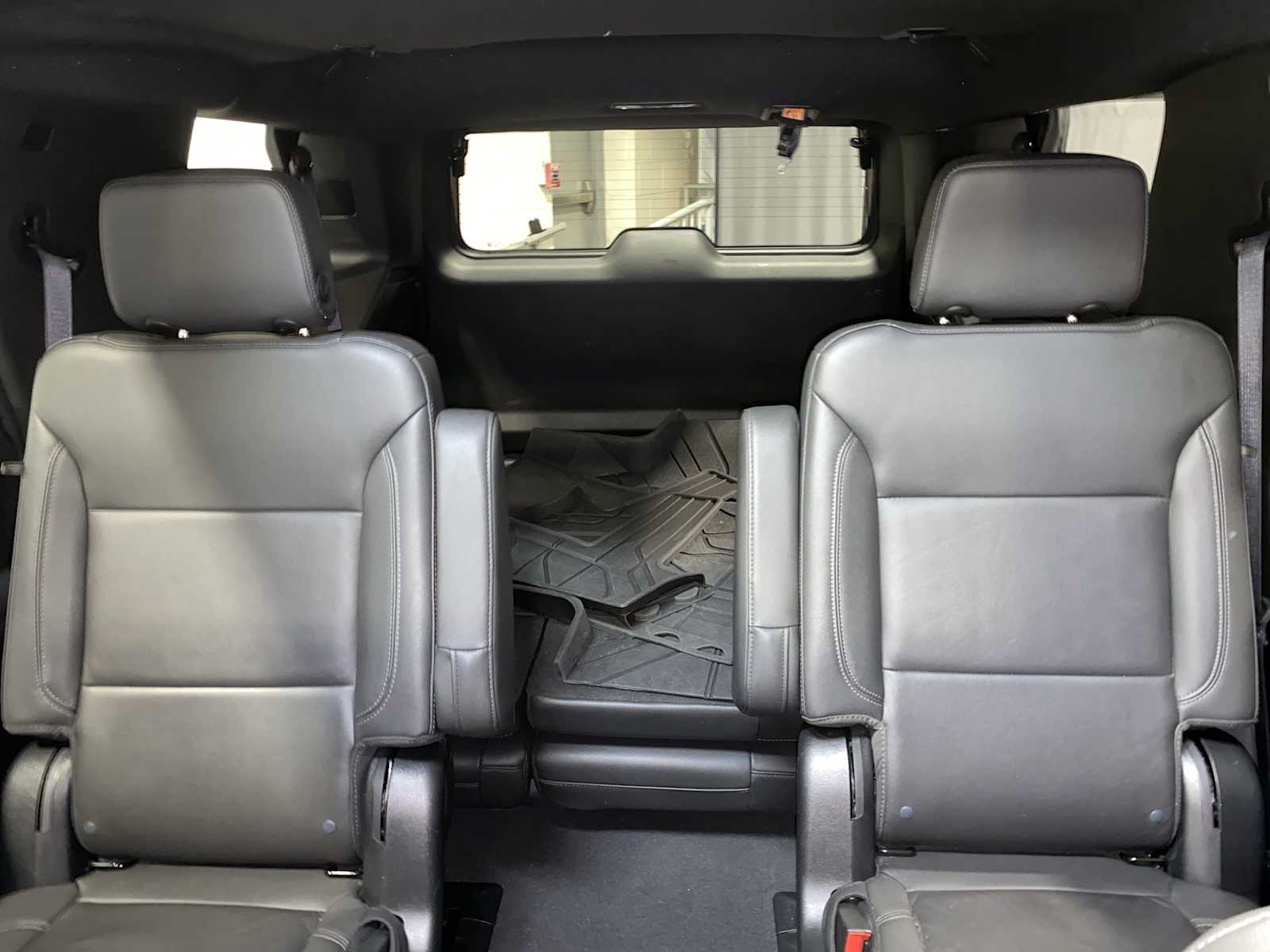 2023 Chevrolet Tahoe LT photo 21
