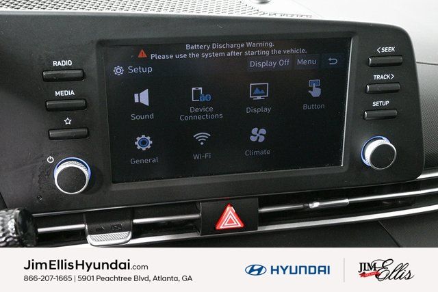 2024 Hyundai Elantra SE photo 13