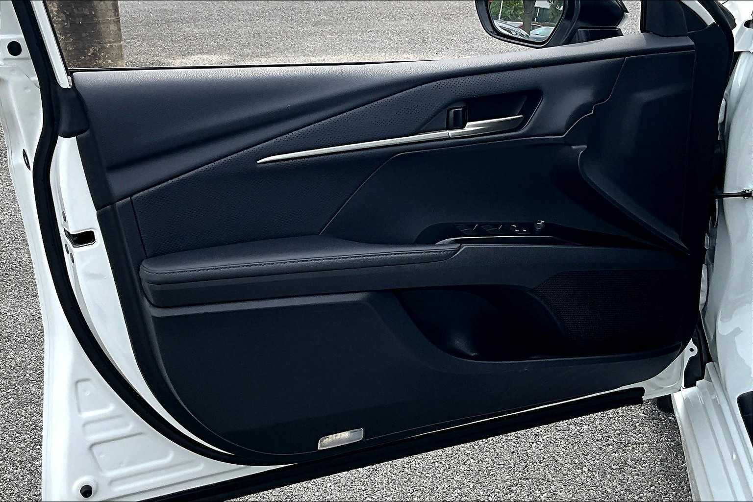 2025 Toyota Camry XSE photo 20