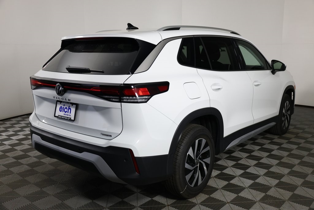 2025 Volkswagen Tiguan S photo 3