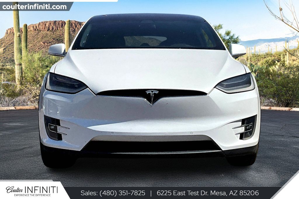2020 Tesla Model X Long Range photo 3
