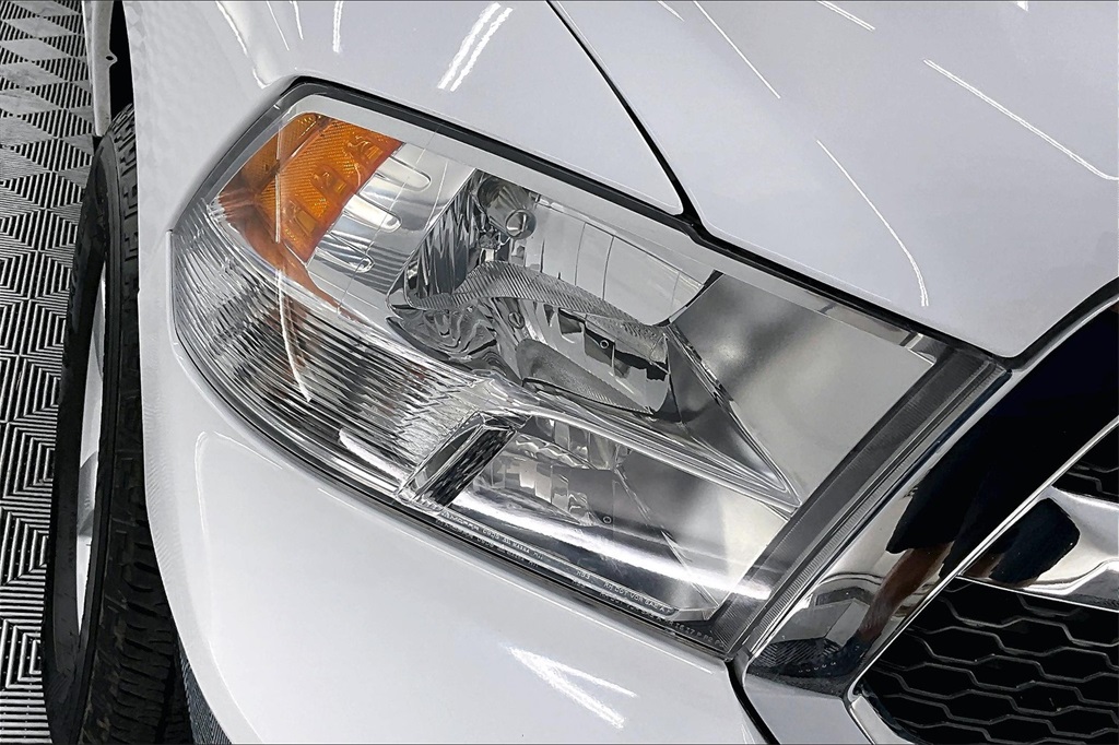 2022 Ram 1500 Classic SLT photo 23