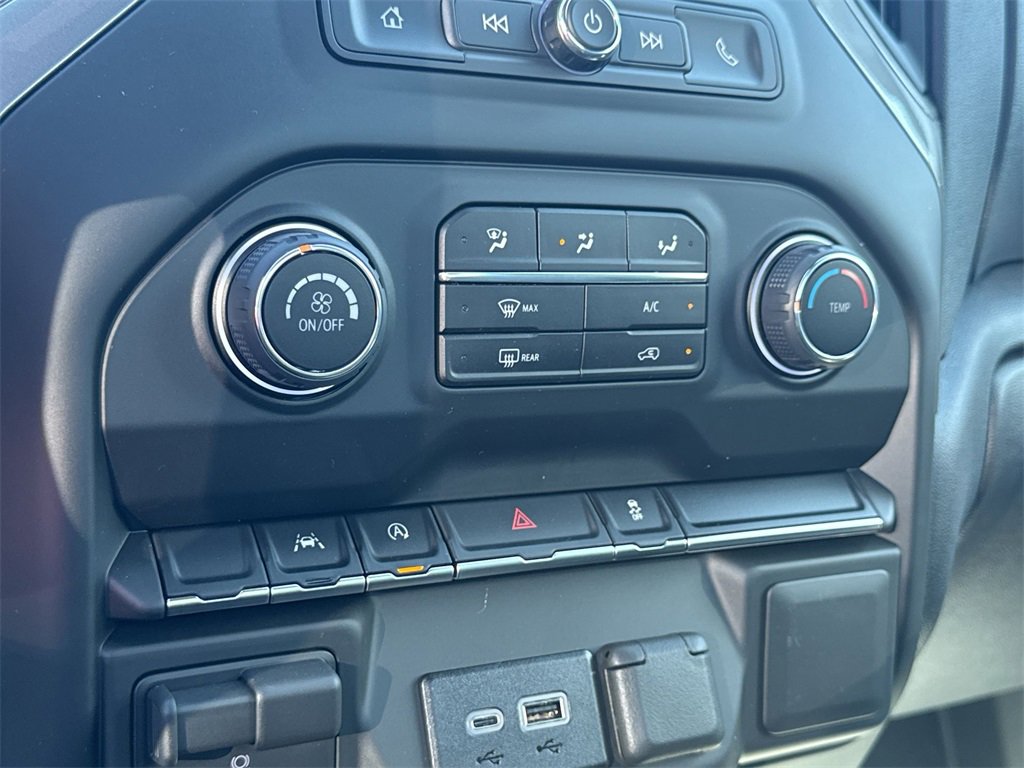 2026 Chevrolet Silverado 1500 photo 24