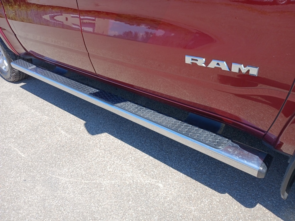 2020 Ram 1500 Laramie photo 10