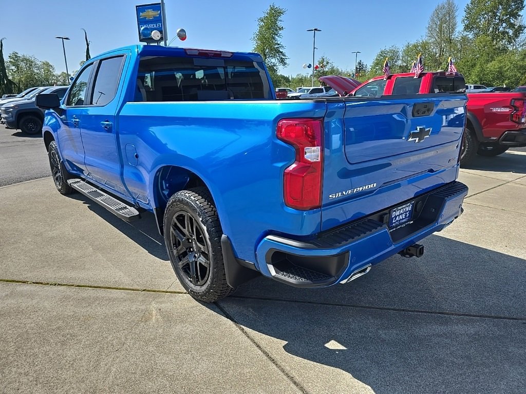 2025 Chevrolet Silverado 1500 RST photo 3