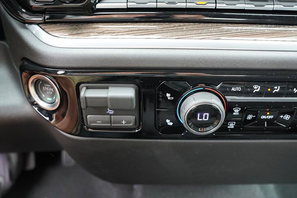 2026 Chevrolet Silverado 1500 RST photo 14