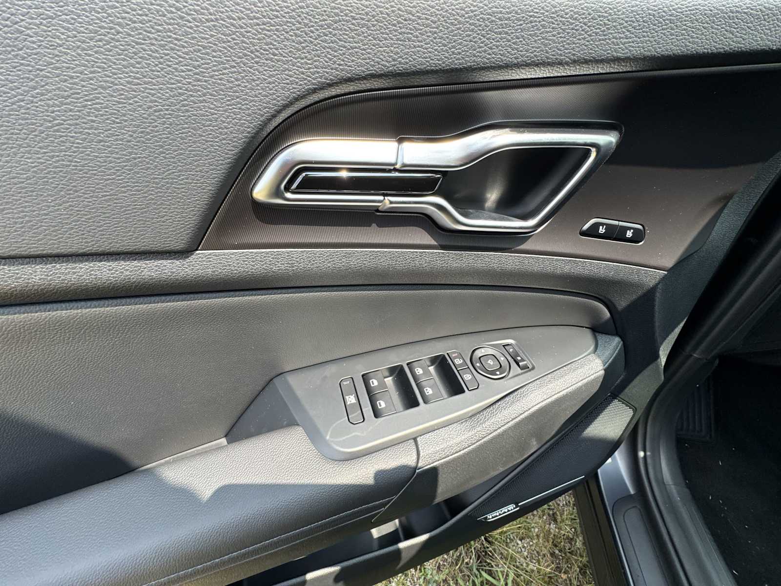 2026 Kia Sportage photo 5