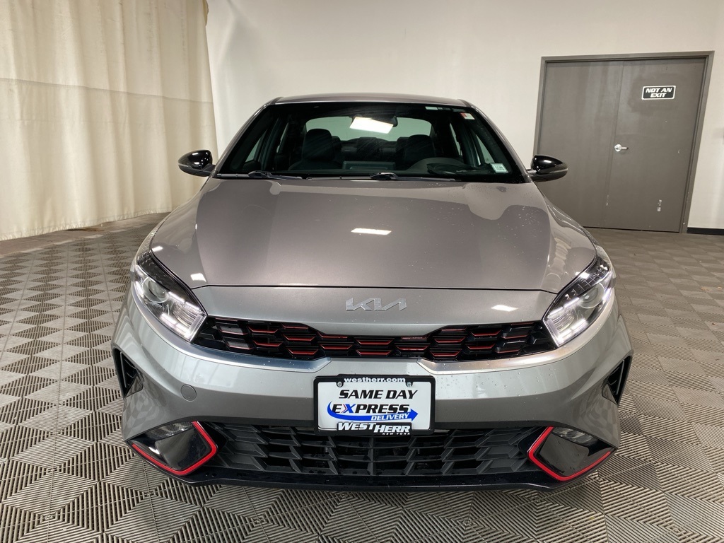 2023 Kia Forte GT-Line photo 2