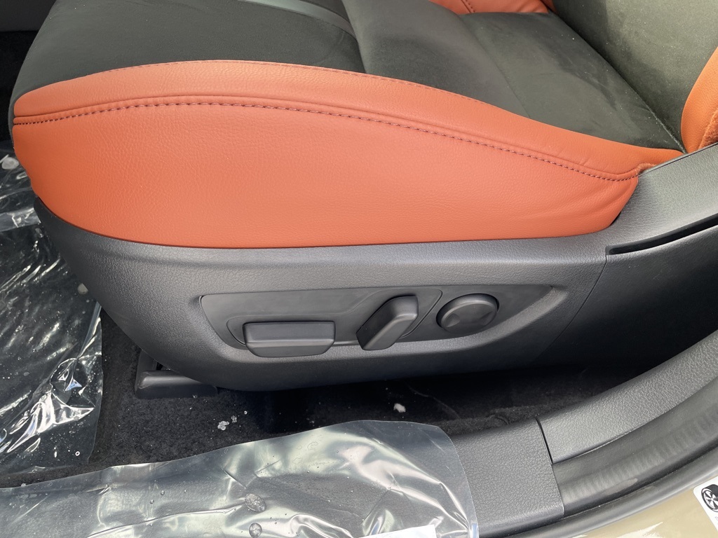 2025 Mazda CX-30 2.5 Turbo Carbon photo 12