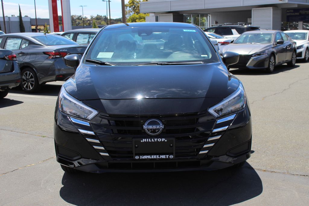 2025 Nissan Versa 1.6 S photo 2