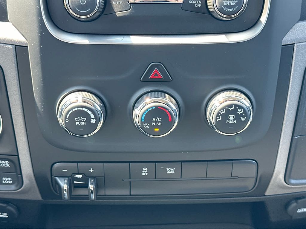 2024 Ram 1500 Classic Tradesman photo 18