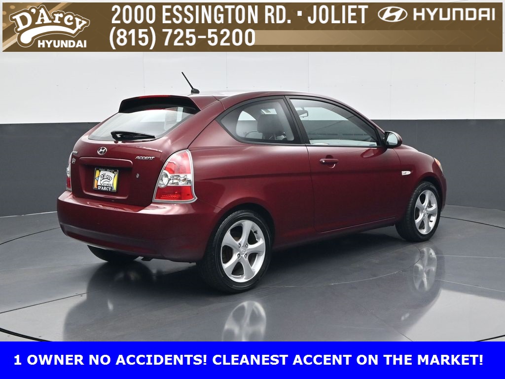 2007 Hyundai Accent SE photo 4