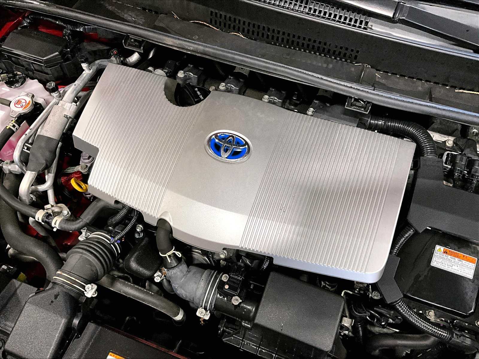 2021 Toyota Prius Prime LE photo 32