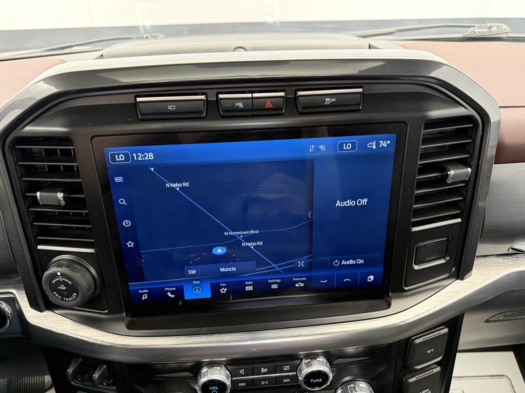 2023 Ford F-150 Lariat photo 23