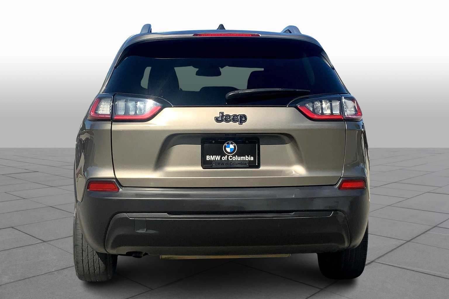 2020 Jeep Cherokee Latitude photo 4