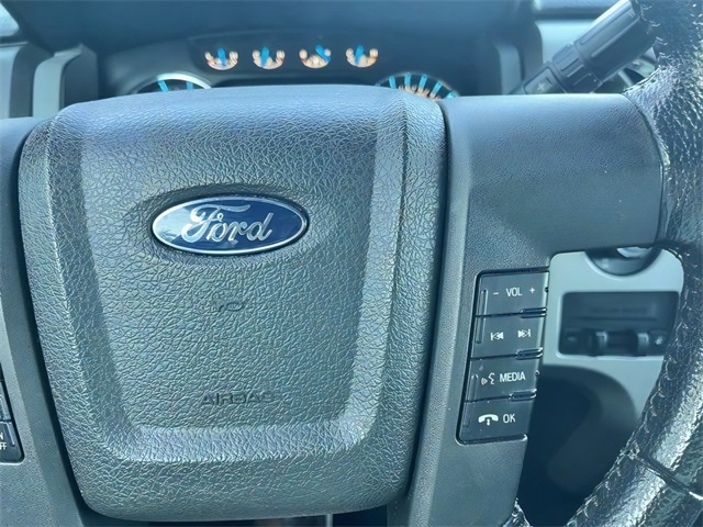 2013 Ford F-150 XLT photo 23