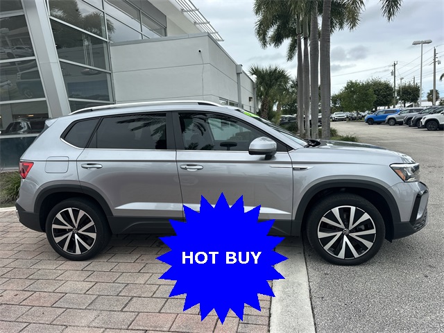 2022 Volkswagen Tiguan SE photo 4