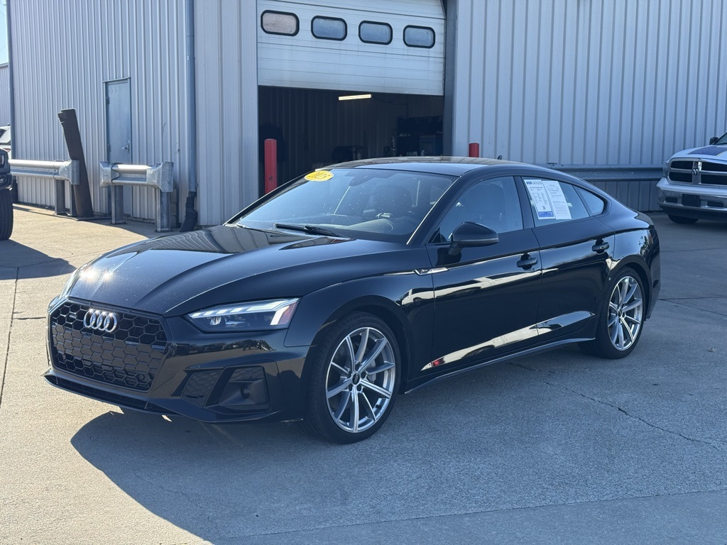 2025 Audi A5 45 S line Premium photo 3