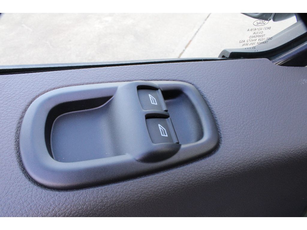 2026 Ford Transit Cargo photo 3