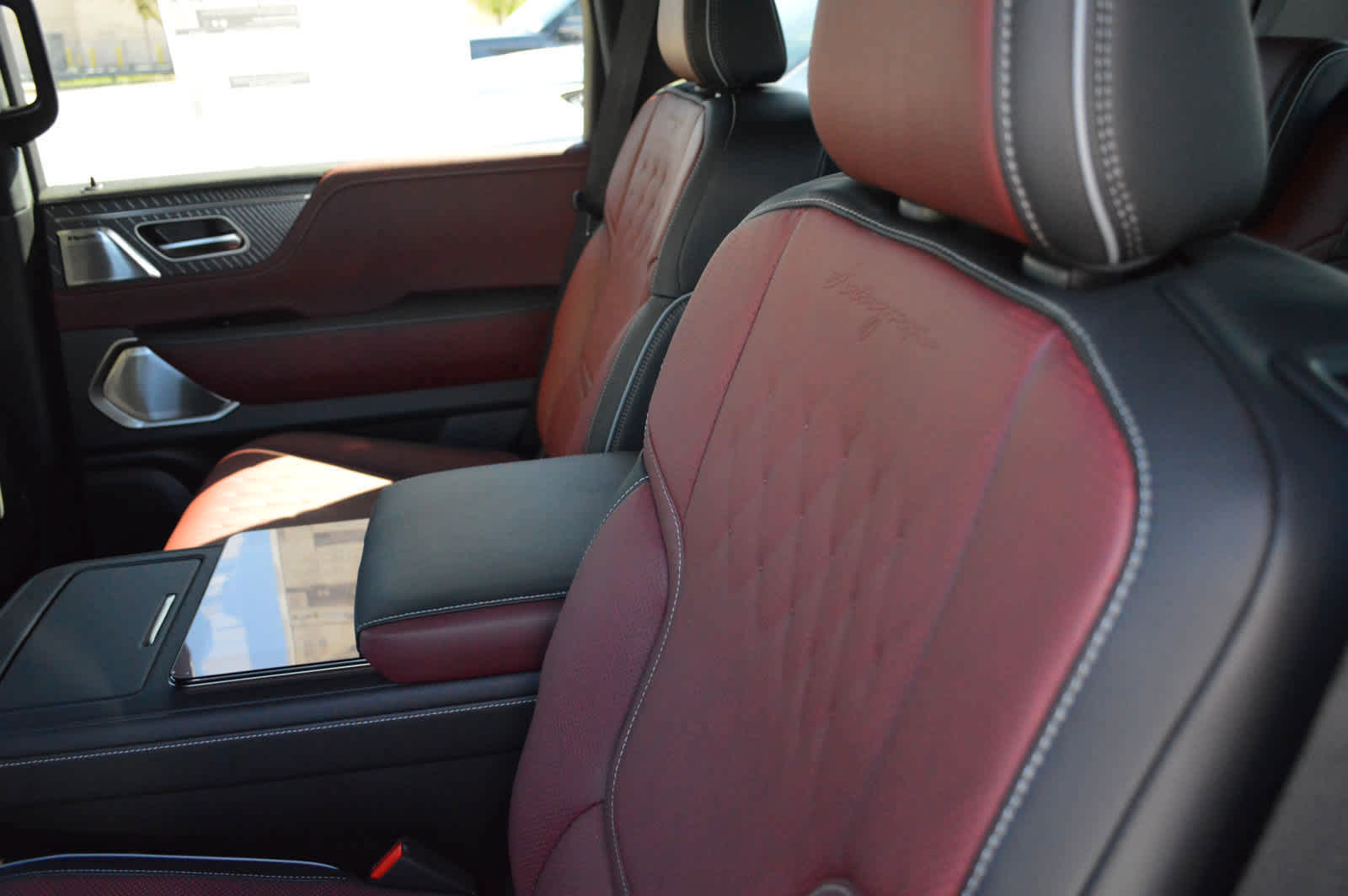 2025 Infiniti QX80 photo 15