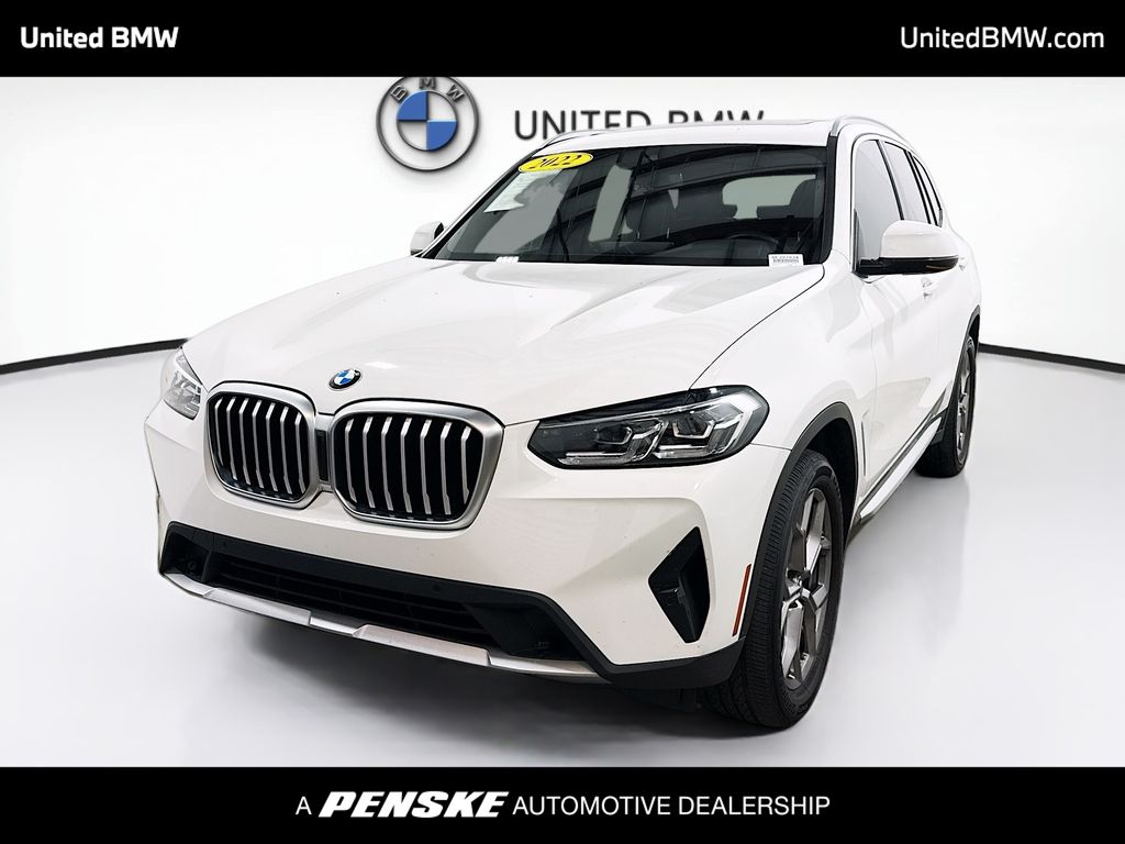 2022 BMW X3 30i's photo
