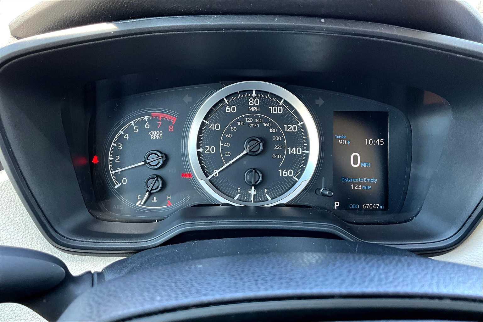 2020 Toyota Corolla LE photo 23