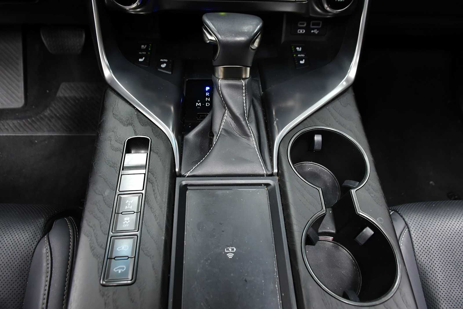 2023 Lexus LX 600 Luxury photo 20