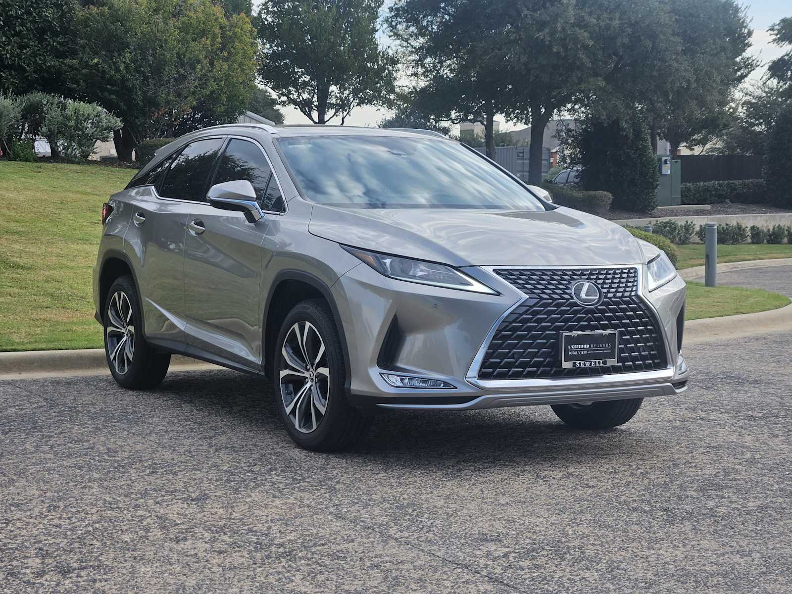 2022 Lexus RX 350 photo 2