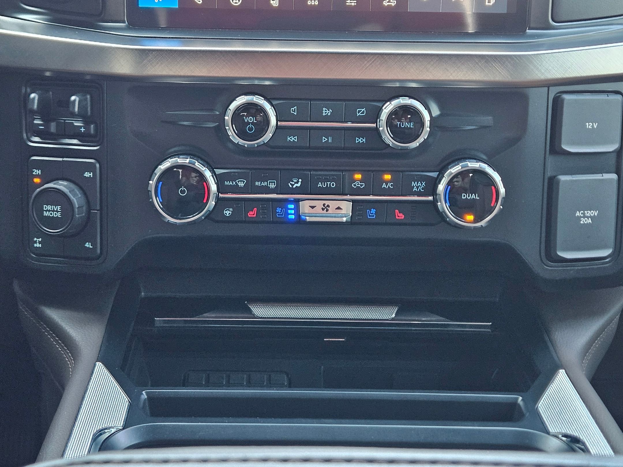 2023 Ford F-250 King Ranch photo 13