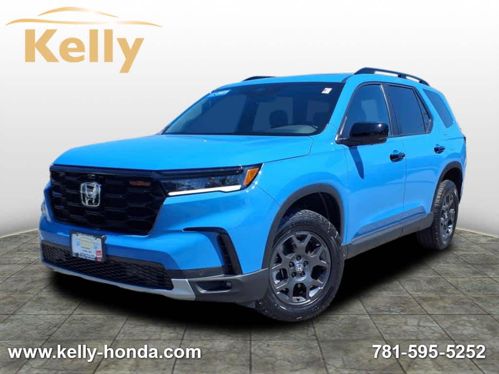 2025 Honda Pilot TrailSport's photo