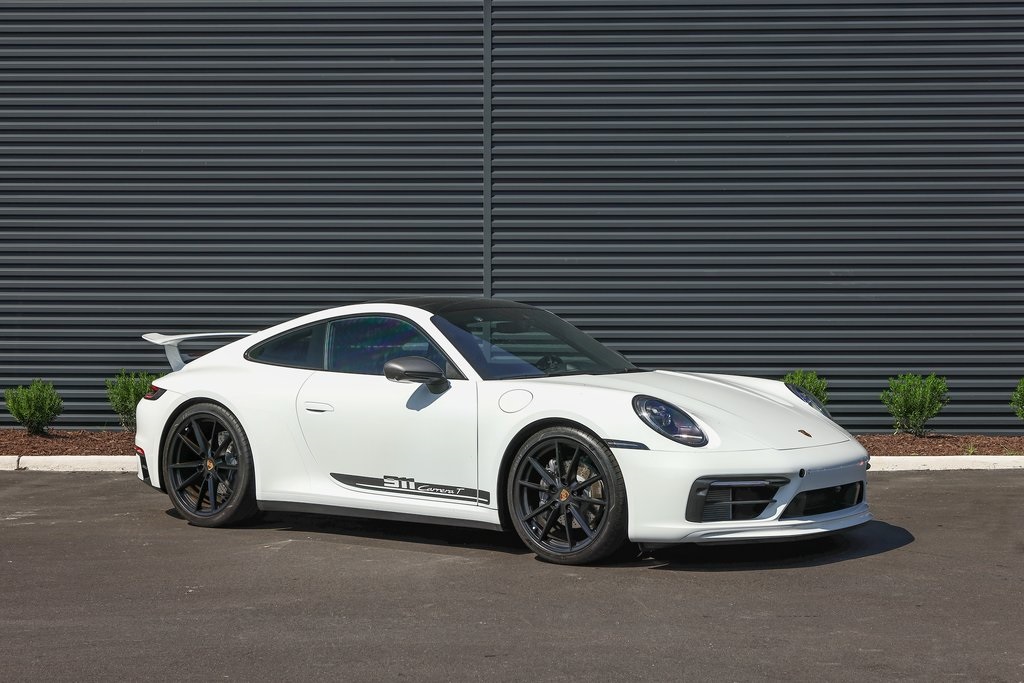 2024 Porsche 911 T photo 9