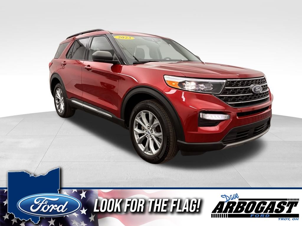 2023 Ford Explorer XLT's photo