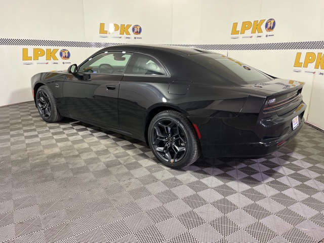2025 Dodge Charger R/T photo 5