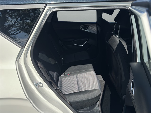 2023 Kia Soul S photo 29