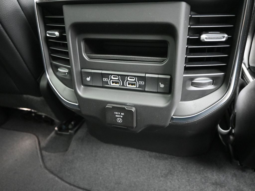 2026 Ram 1500 Laramie photo 8