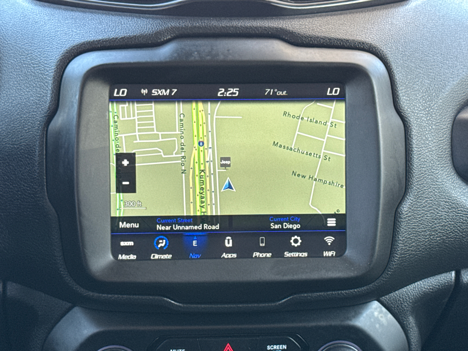 2020 Jeep Renegade Altitude photo 8