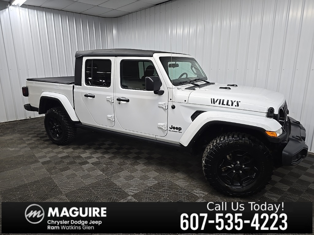 2022 Jeep Gladiator WILLYS's photo