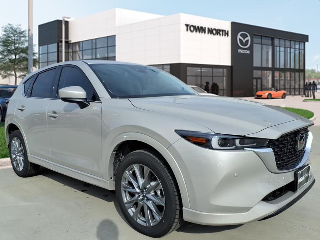 2025 Mazda CX-5 S Premium Plus package's photo