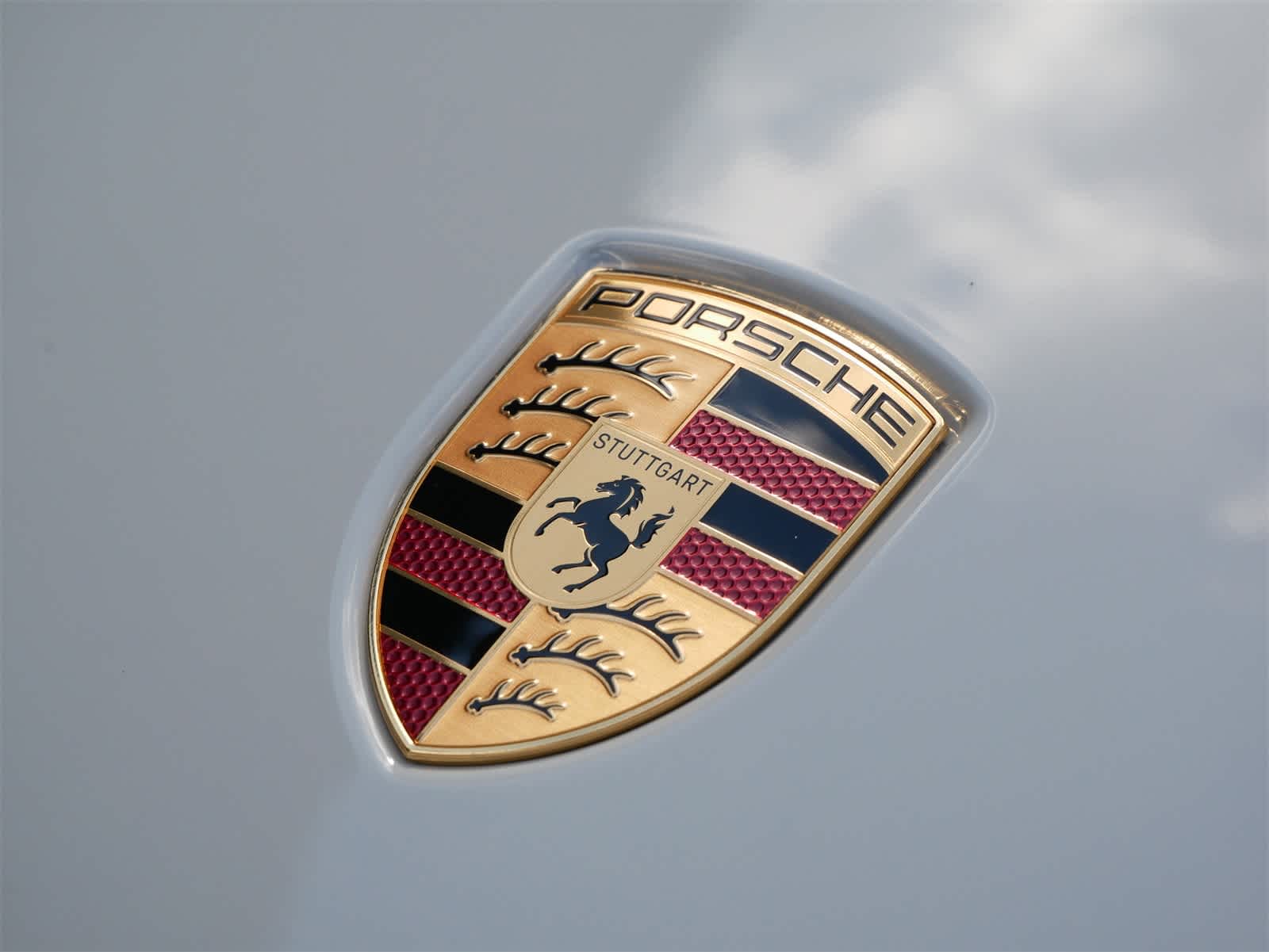 2025 Porsche Cayenne Turbo GT photo 17
