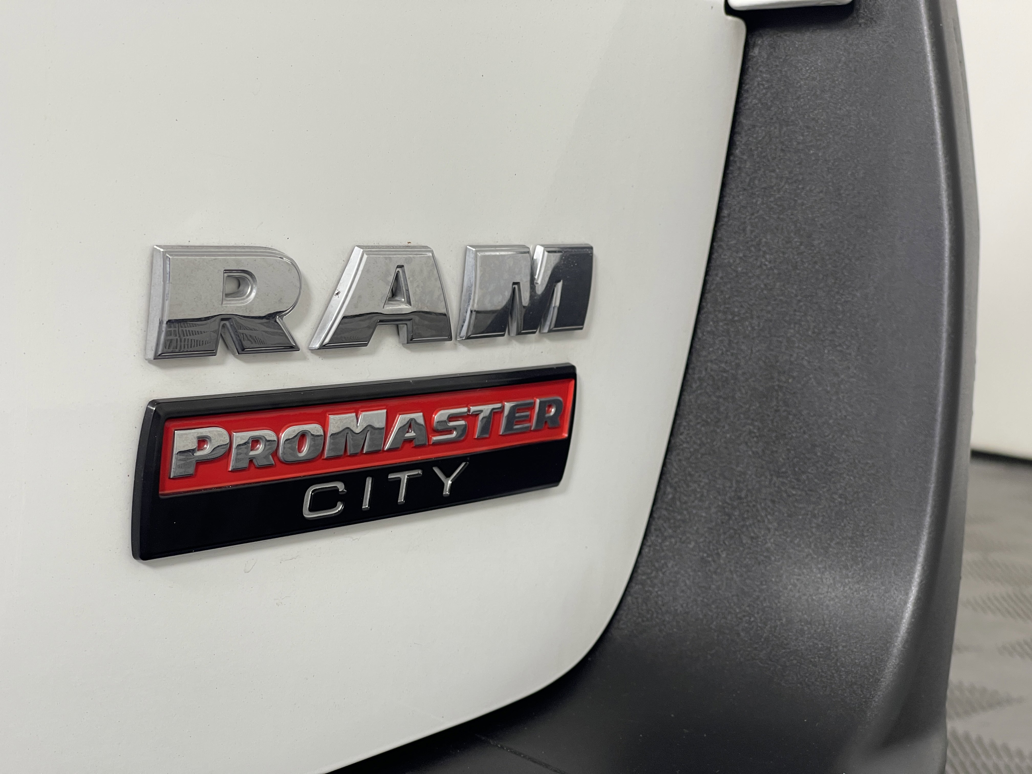 2021 Ram ProMaster City Tradesman photo 4