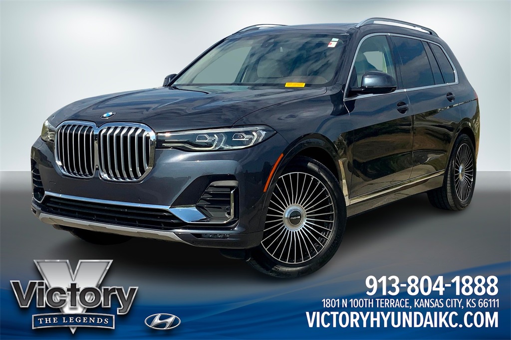 2019 BMW X7 40i