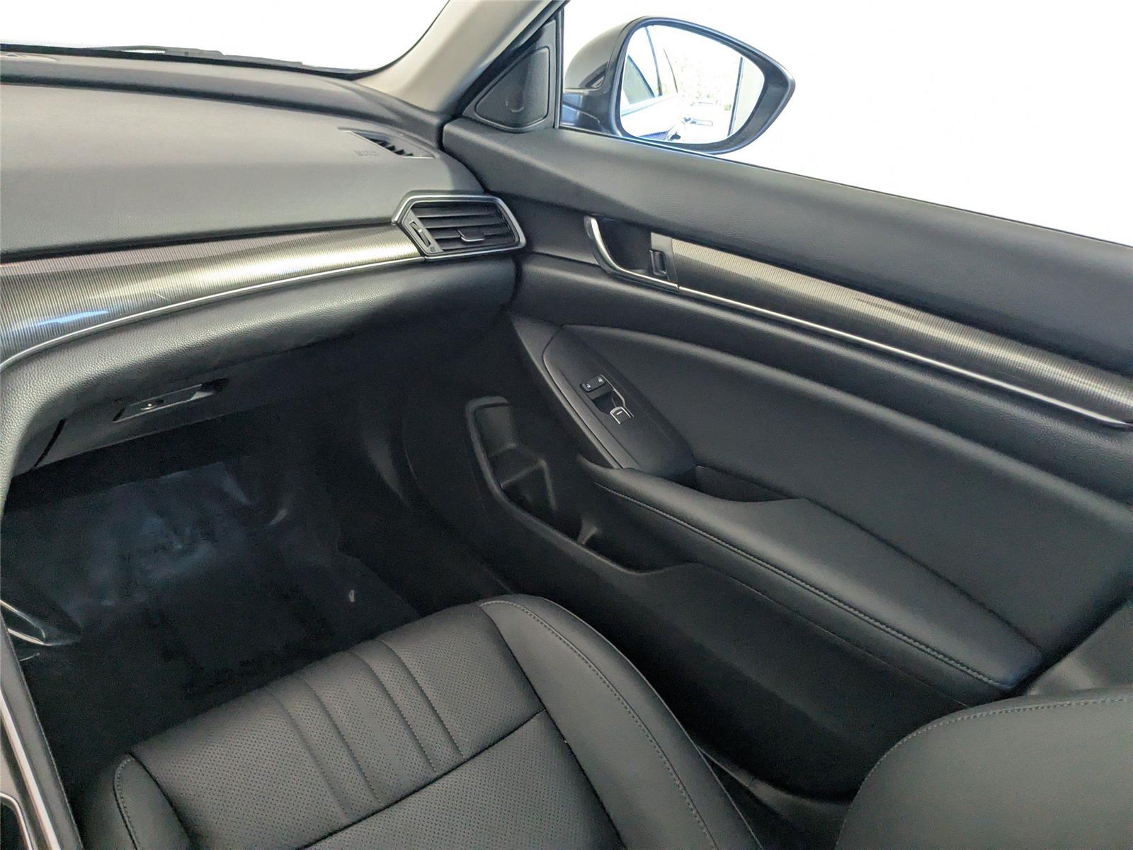 2022 Honda Accord Sport SE photo 9
