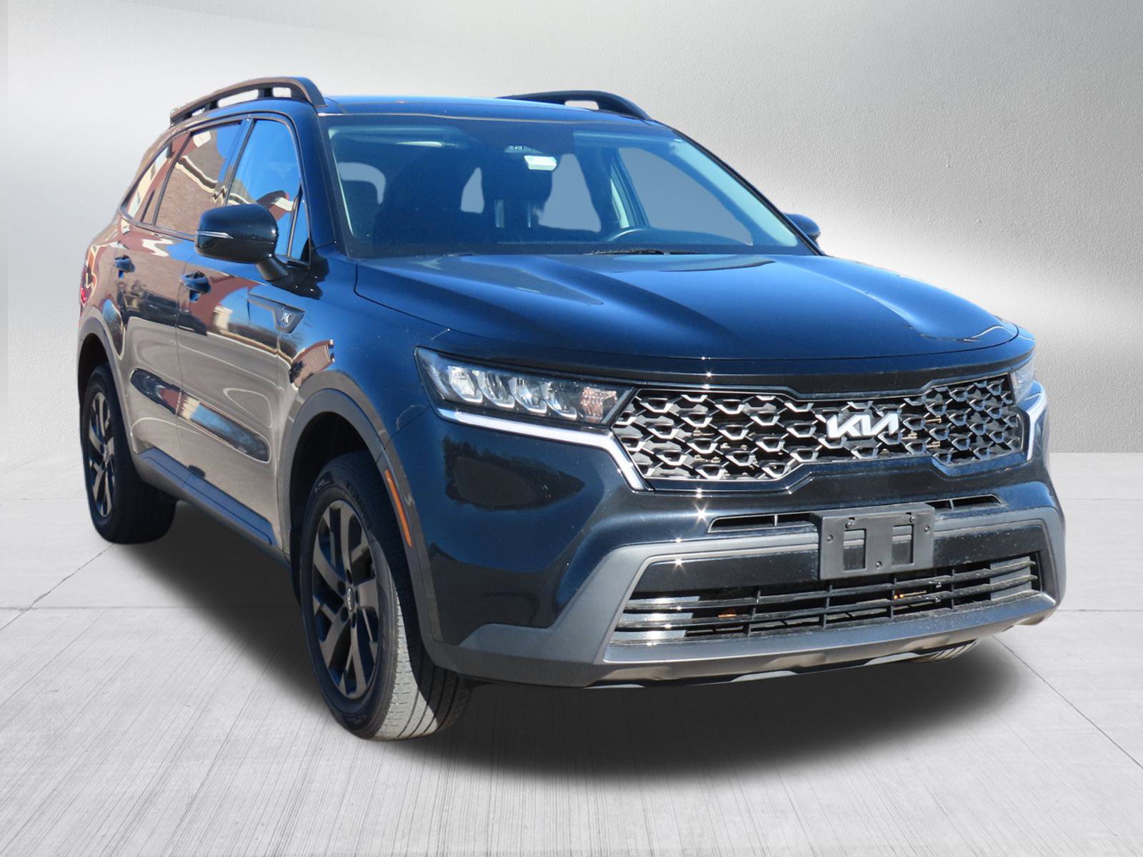 2022 Kia Sorento X-Line S's photo