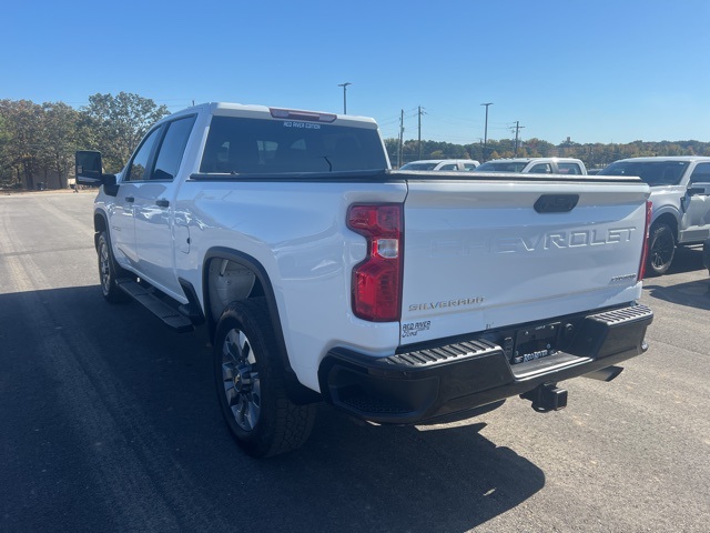 Used 2024 Chevrolet Silverado 2500HD Custom with VIN 2GC4YME75R1175935 for sale in Little Rock